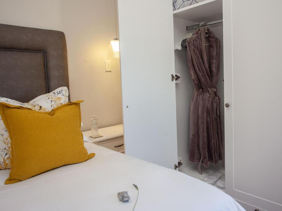 No 4 Boutique Beach House Πορτ Ελίζαμπεθ Εξωτερικό φωτογραφία