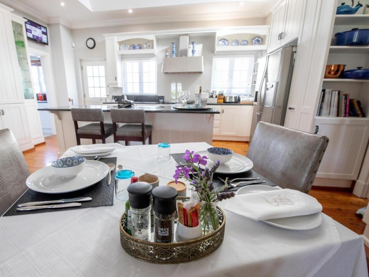 No 4 Boutique Beach House Πορτ Ελίζαμπεθ Εξωτερικό φωτογραφία